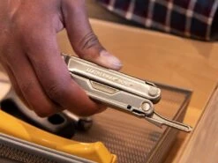 Leatherman Bond Zakmes Nylon Sheath -Kampeerartikelen Korting 65d729b6121db8.20107879