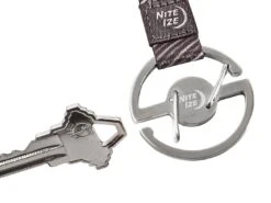 Nite Ize Medallion Key Lanyard Karabijnhaak -Kampeerartikelen Korting 66f3e0551a29f5.35566332