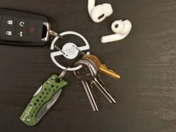 Nite Ize Medallion Karabijnhaak -Kampeerartikelen Korting 66f50d93c8c3d0.21643687