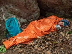 Merkloos SOL Nood Bivakzak - Orange -Kampeerartikelen Korting sol nood bivakzak oranje3 ecommerce